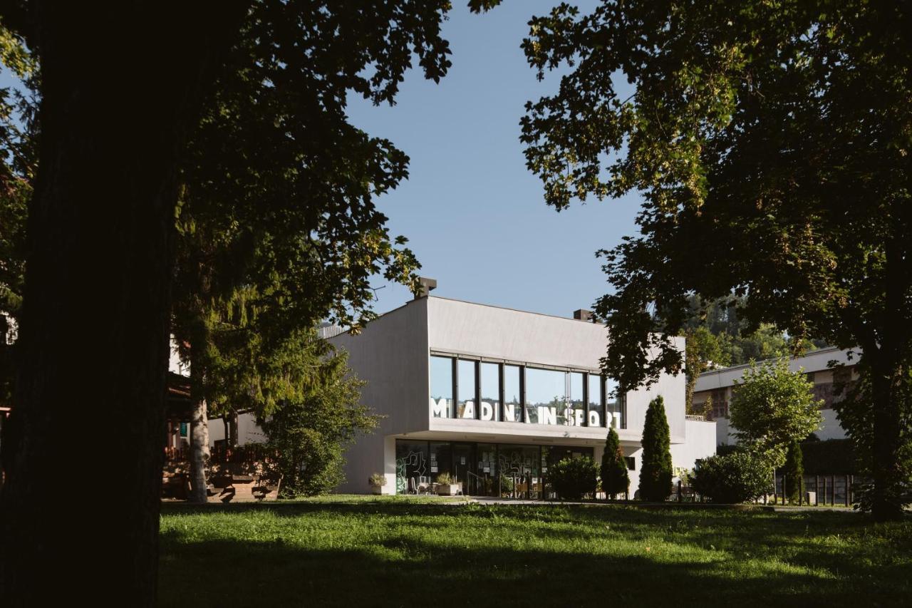 Youth Hostel Trbovlje Exterior foto